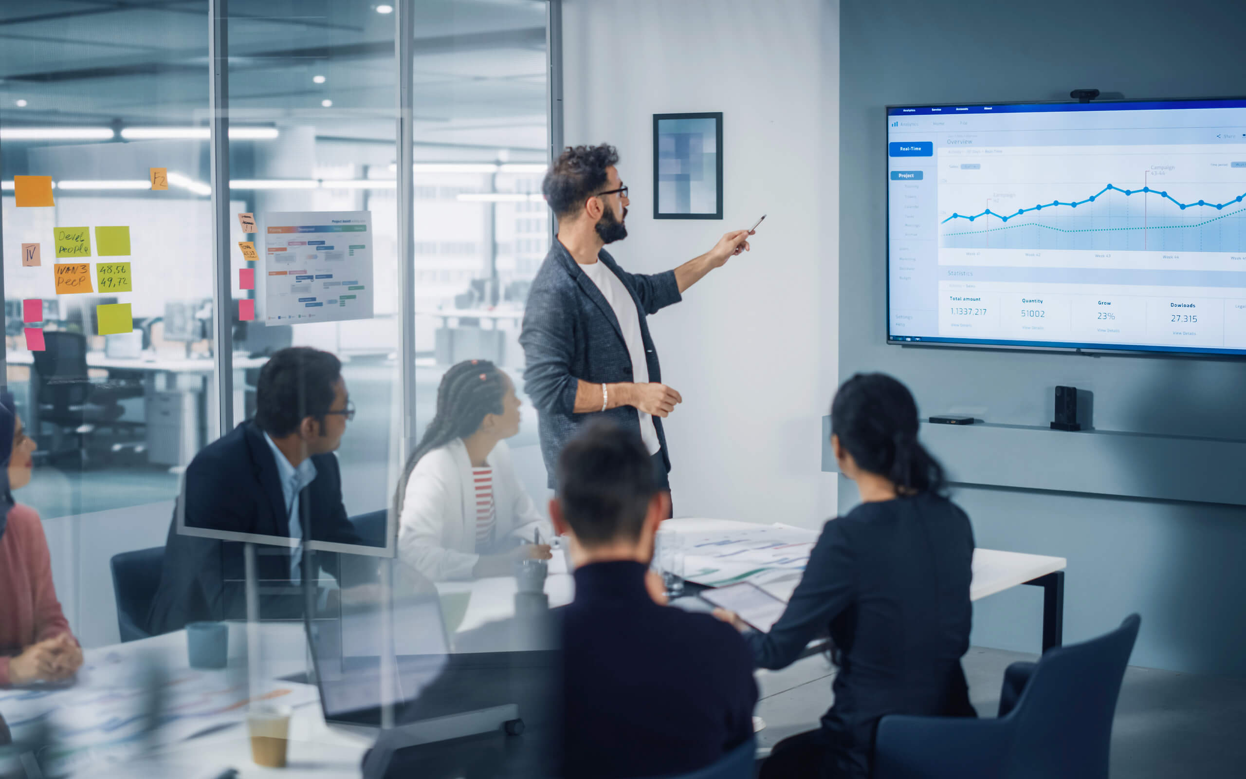 essentials_VS4841_richcontent_EN_FN_10_M